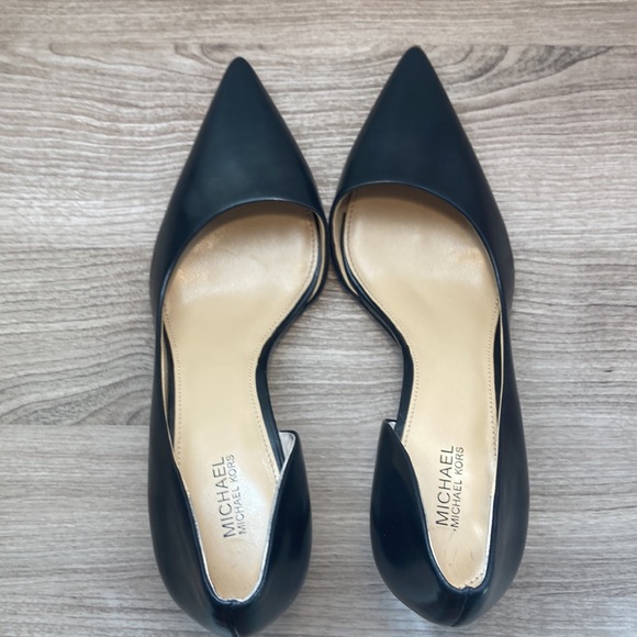 Michael Michael Kors stiletto heels gold logo 8 - Picture 6 of 16